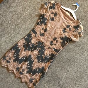 Beige/Olive Lace Dress